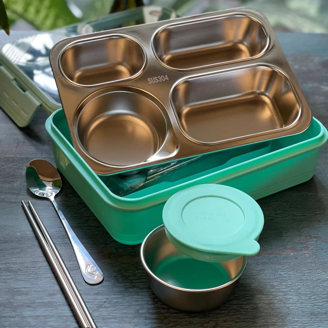 No Leakage Stainless Steel 4 Compartment Lunch Box with Bowl