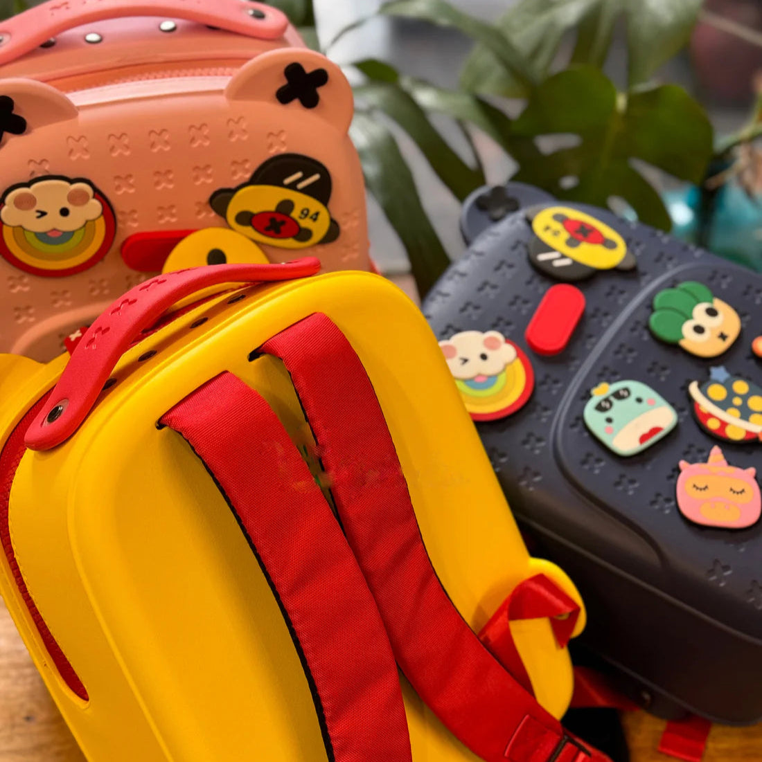 Trendy Kids' Backpack - Lightweight & Waterproof School Bag for Boys & Girls